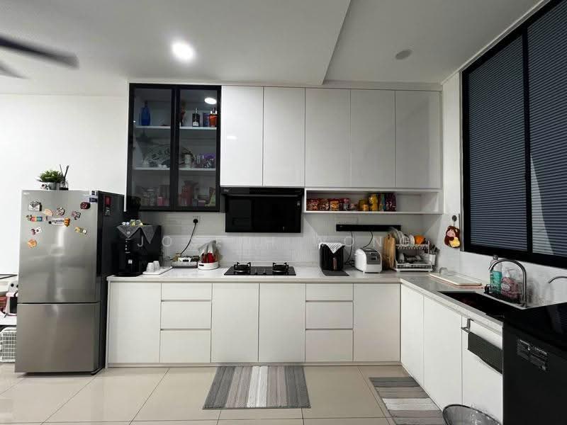 Pangsapuri untuk Dijual di Horizon Residence (Dwi Mutiara) - Joseph Wong - Kitchen - PropertyGuru.com.my