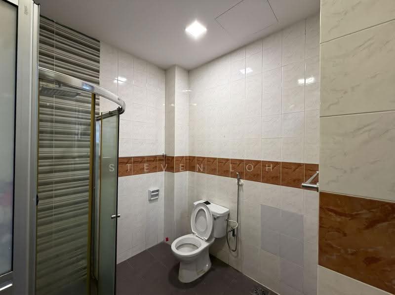 Rumah Teres 2-Tingkat untuk Dijual di Permas Jaya (Johor) - Steven Loh - Bathroom - PropertyGuru.com.my