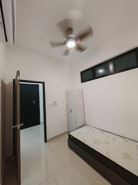 Service Residence for Sale at Meldrum Heights (Residensi Meldrum) - Vince Soo - Bedroom - PropertyGuru.com.my