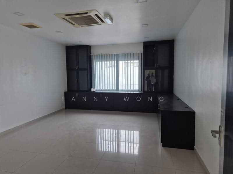 Kilang untuk Disewa di Puncak Alam (Selangor) - Fanny Wong - Living Room - PropertyGuru.com.my