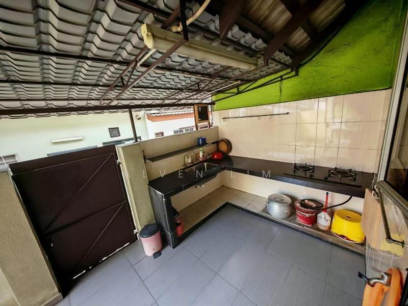 2-storey Terraced House for Sale in Bandar Sri Damansara (Selangor) - Alven Lim - Kitchen - PropertyGuru.com.my
