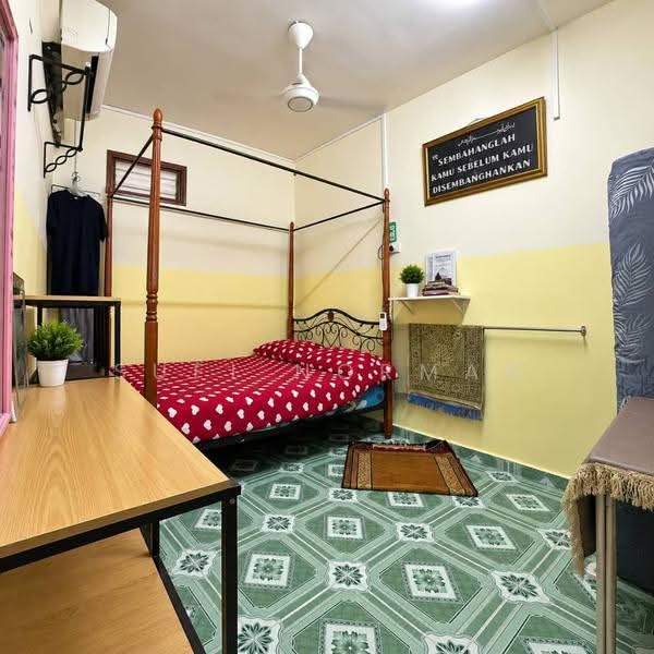 Rumah Teres 2-Tingkat untuk Dijual di Bandar Indahpura (Kulai) - Sufi Norman - Bedroom - PropertyGuru.com.my