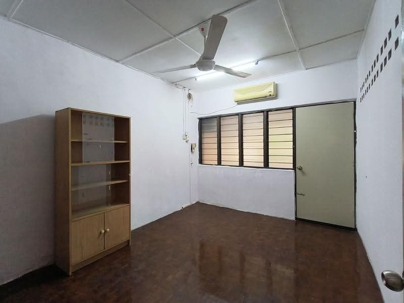 2-storey Terraced House for Rent in Kepong Baru (Kepong) - Joe Phua - Interior - PropertyGuru.com.my