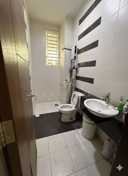 3-storey Terraced House for Sale in Bayan Lepas (Penang) - Sherlene Choo - Bathroom - PropertyGuru.com.my