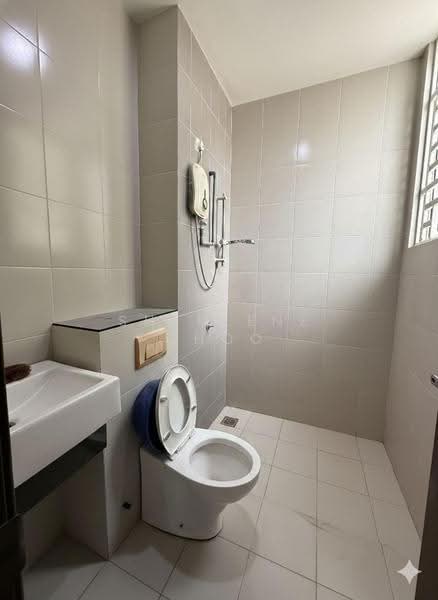 3-storey Terraced House for Sale in Bayan Lepas (Penang) - Sherlene Choo - Bathroom - PropertyGuru.com.my