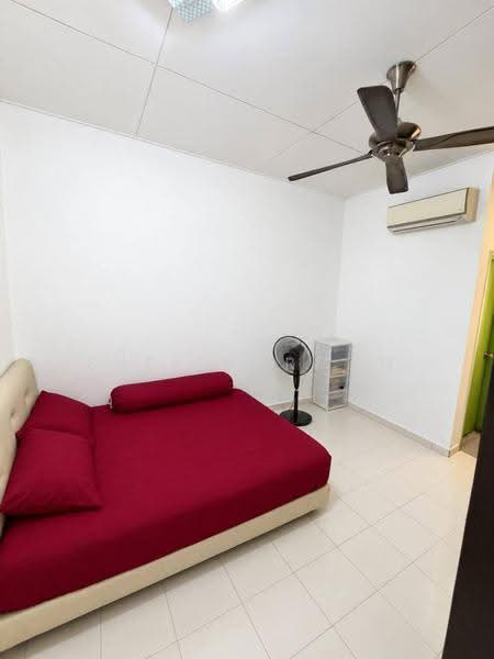 1-storey Terraced House for Sale in Taman Nusa Damai (Pasir Gudang) - Sufi Norman - Bedroom - PropertyGuru.com.my