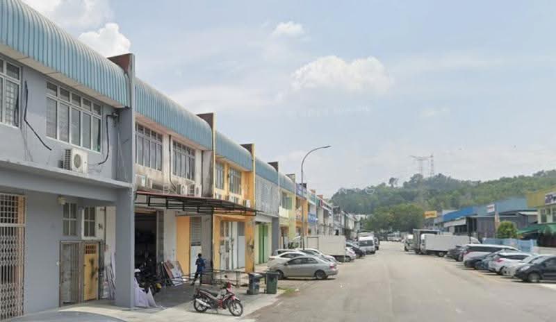Kilang untuk Disewa di Taman Perindustrian Taming Jaya (Balakong) - Benny Ong - Exterior - PropertyGuru.com.my