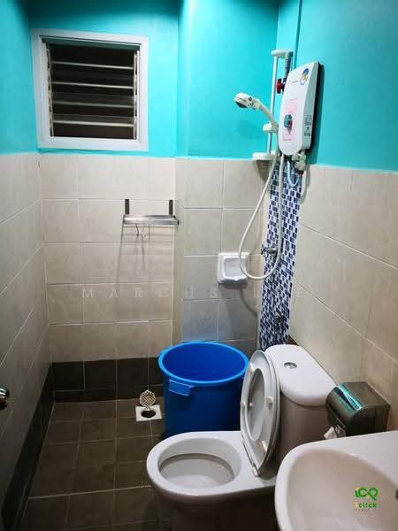 Condominium for Rent at KiPark Selayang - Marcus Lee - Bathroom - PropertyGuru.com.my