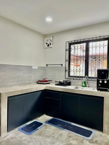 2-storey Terraced House for Rent in Taman Pelangi (Johor Bahru) - Mr Lu - Kitchen - PropertyGuru.com.my