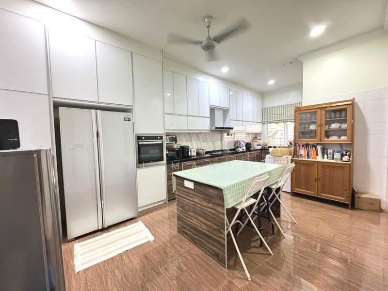 Rumah Berkembar untuk Dijual di Saujana Impian (Kajang) - Aimi Mahirah - PropertyGuru.com.my