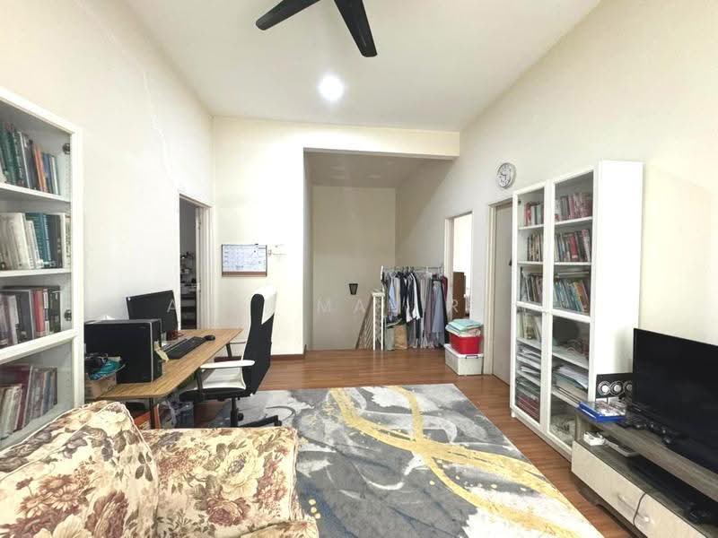 Rumah Berkembar untuk Dijual di Saujana Impian (Kajang) - Aimi Mahirah - Study - PropertyGuru.com.my