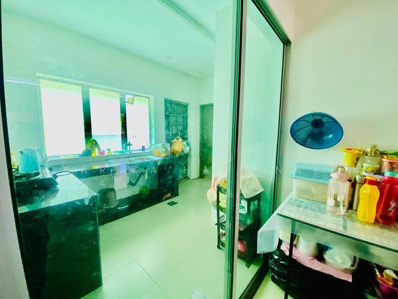 2-storey Terraced House for Sale in Chemor (Perak) - Sariza Hartanah - Kitchen - PropertyGuru.com.my