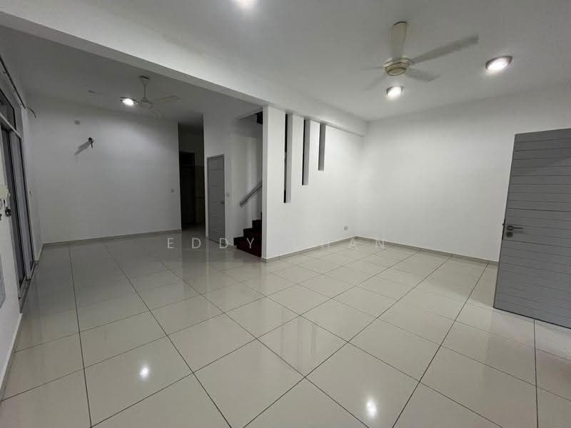 Cluster House for Sale in Johor Bahru (Johor) - Eddy Chan - Living Room - PropertyGuru.com.my