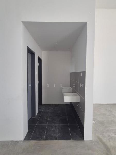 Shop / Office for Rent in Setia Tropika (Johor Bahru) - Kai Sin Cho - Interior - PropertyGuru.com.my