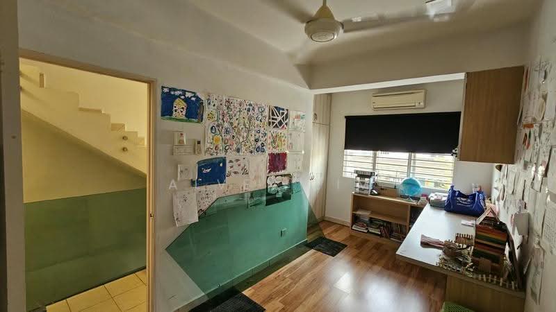 Rumah Teres 3-Tingkat untuk Dijual di Taman Sri Sinar (Segambut) - Alven Lim - Study - PropertyGuru.com.my