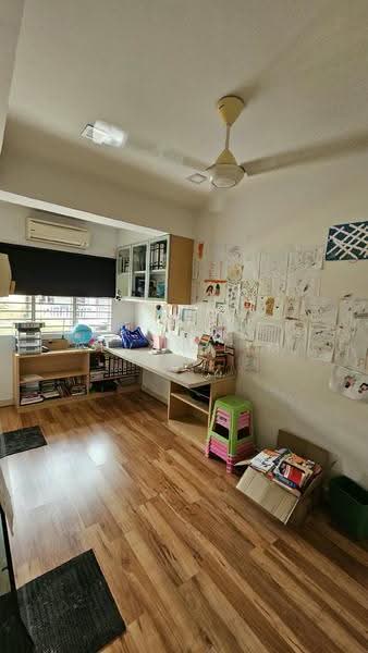 Rumah Teres 3-Tingkat untuk Dijual di Taman Sri Sinar (Segambut) - Alven Lim - Study - PropertyGuru.com.my