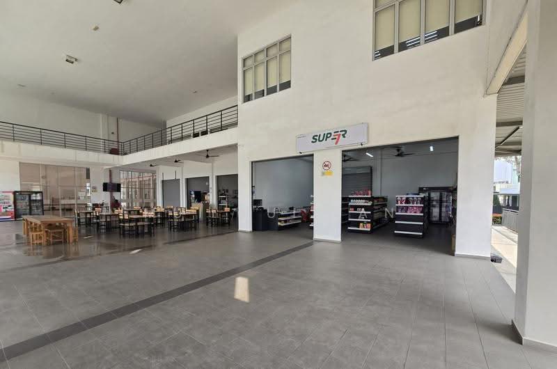 Rumah Teres 2-Tingkat untuk Dijual di Bandar Seri Alam (Masai) - Mui Hui Tan - Interior - PropertyGuru.com.my