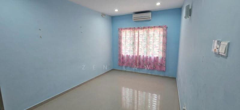 Rumah Teres 2-Tingkat untuk Dijual di Taman Mega Jaya (Ampang) - Zen Law - Bedroom - PropertyGuru.com.my
