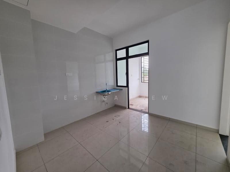 Rumah Teres 2-Tingkat untuk Dijual di Setia Eco Gardens (Gelang Patah) - Jessica Tiew - Kitchen - PropertyGuru.com.my