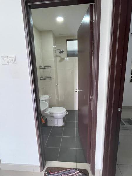 Condominium for Rent at Residensi Zamrud - Lesli Yim - Bathroom - PropertyGuru.com.my
