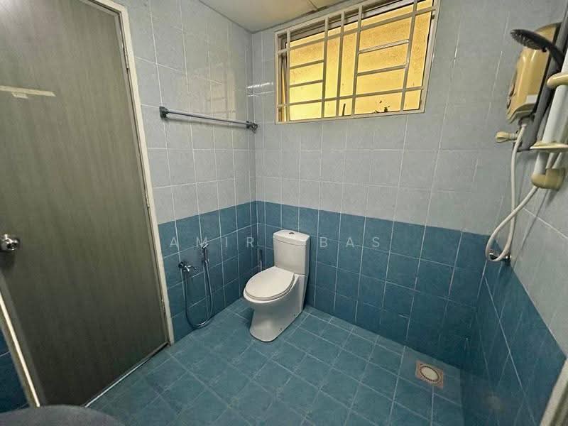 Kondominium untuk Disewa di Platinum Lake PV 10 - Amir Abas - Bathroom - PropertyGuru.com.my
