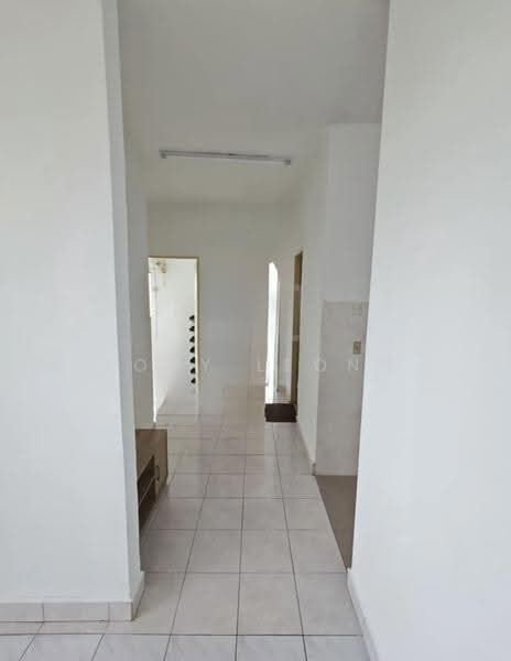 Condominium for Sale at De Rozelle - Tony Leong - Corridor - PropertyGuru.com.my