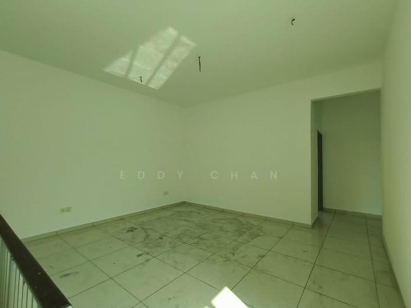 Semi-Detached House for Sale in Mutiara Rini (Skudai) - Eddy Chan - Interior - PropertyGuru.com.my