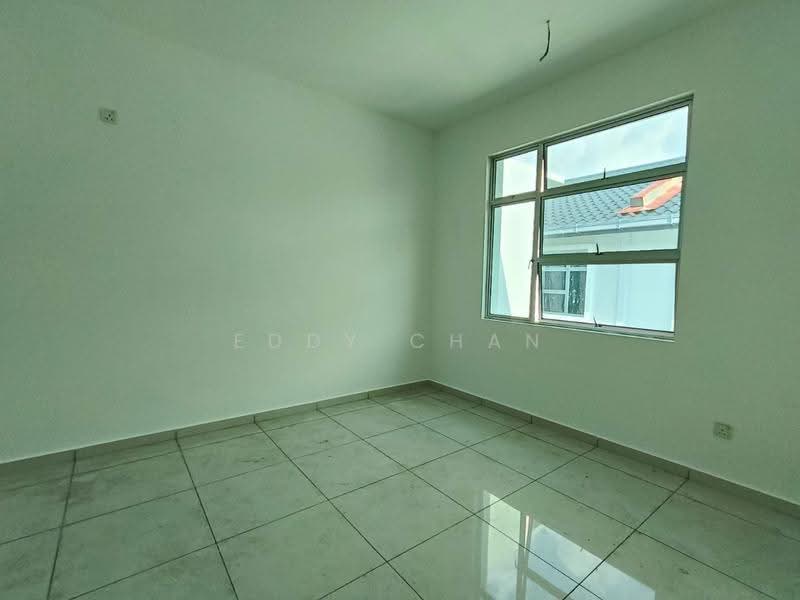 Semi-Detached House for Sale in Mutiara Rini (Skudai) - Eddy Chan - Interior - PropertyGuru.com.my