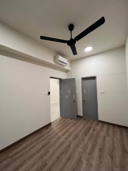 Service Residence for Sale at 8th & Stellar - Vincent Chye - Interior - PropertyGuru.com.my