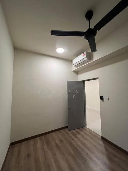 Service Residence for Sale at 8th & Stellar - Vincent Chye - Interior - PropertyGuru.com.my