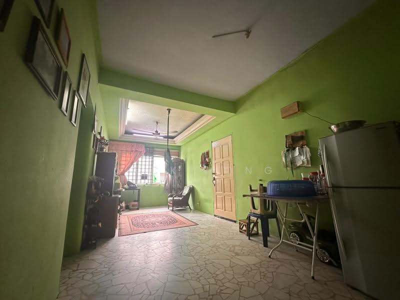 Flat for Sale at Taman Megah Ria - Jack Wong - Living Room - PropertyGuru.com.my