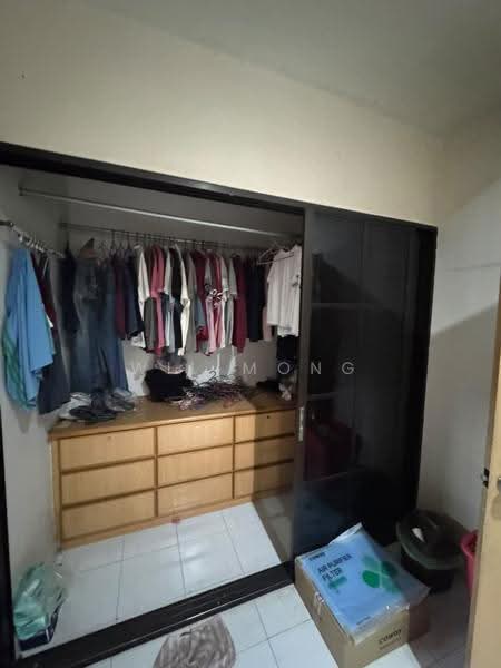 2-storey Terraced House for Rent in Taman Bukit Mewah (Tampoi) - Wil Mong - Interior - PropertyGuru.com.my