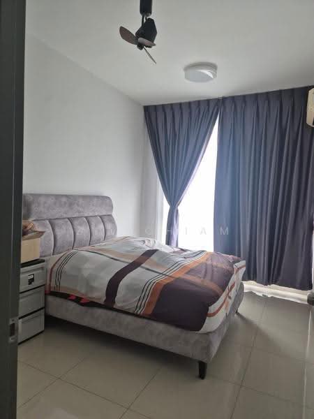 Service Residence for Sale at Meridin Bayvue Serviced Apartment - Ziv Chiam - Bedroom - PropertyGuru.com.my