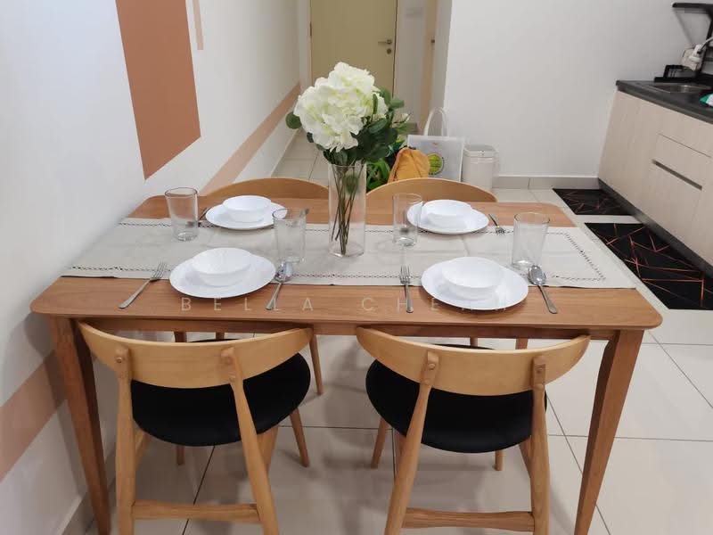 Kediaman Servis untuk Disewa di Parc 3 - Bella Cheah - Dining Room - PropertyGuru.com.my