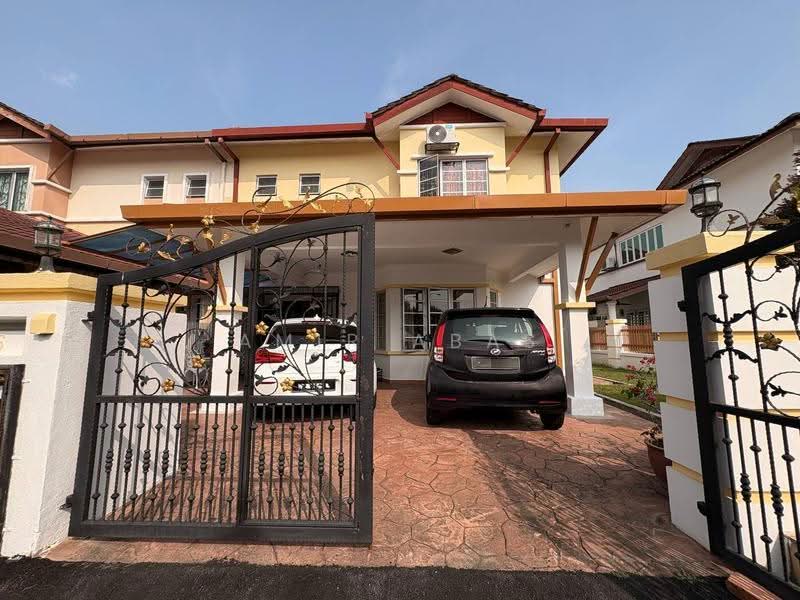 Rumah Berkembar untuk Dijual di Kajang (Selangor) - Amir Abas - Exterior - PropertyGuru.com.my