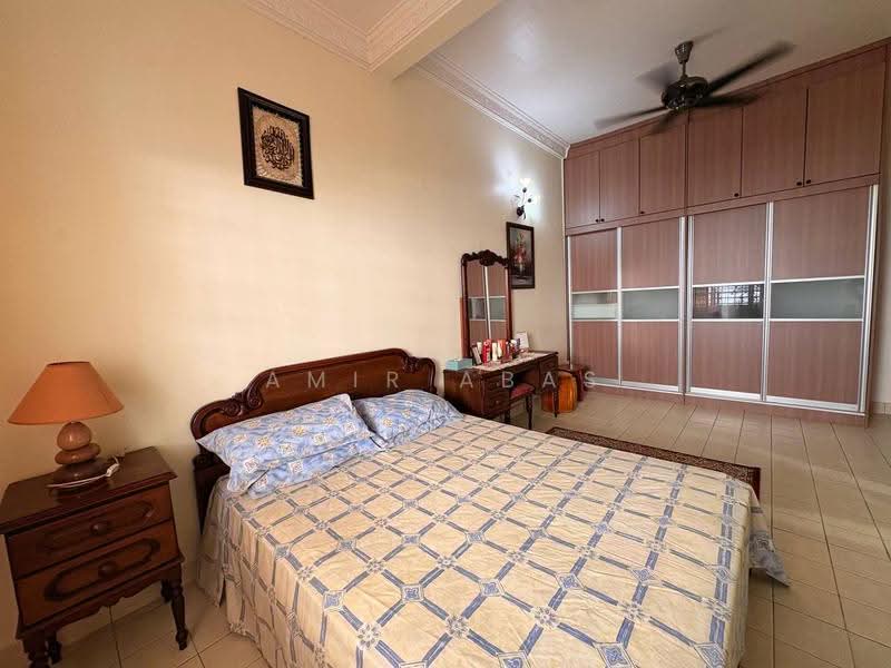 Rumah Berkembar untuk Dijual di Kajang (Selangor) - Amir Abas - Bedroom - PropertyGuru.com.my