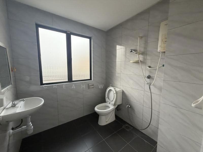Condominium for Rent at Laman Ara Utama - Cheah Wei Kit - Bathroom - PropertyGuru.com.my