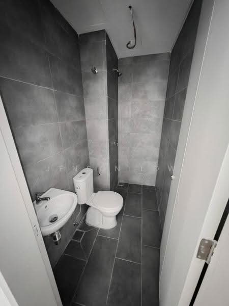Condominium for Sale at ALIX Residences - Jenson Low - Bathroom - PropertyGuru.com.my