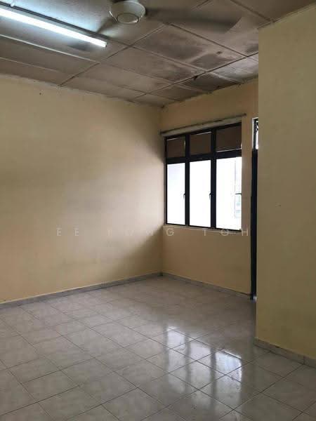 2-storey Terraced House for Sale in Taman Desa Cemerlang (Ulu Tiram) - Ee Fong Toh - Interior - PropertyGuru.com.my
