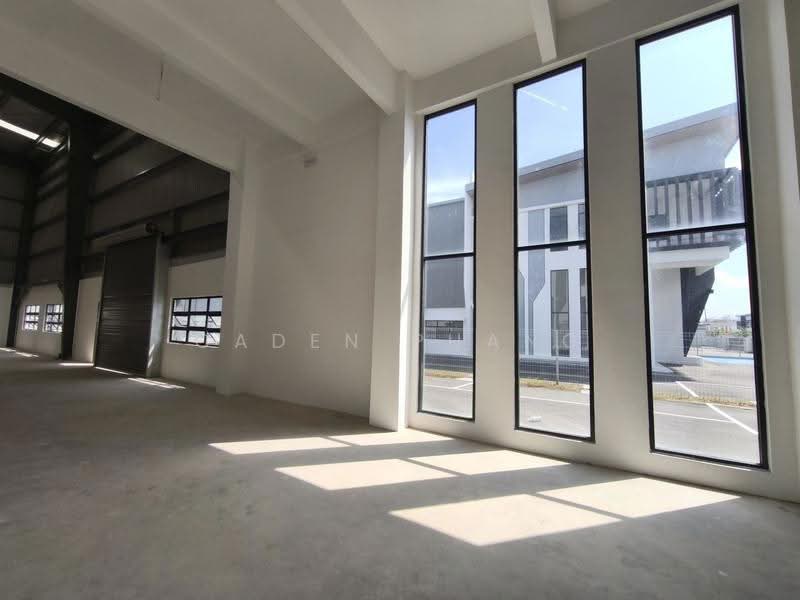 Factory for Rent in NCT Smart Industrial Park (Sepang) - Caden Phang - Interior - PropertyGuru.com.my