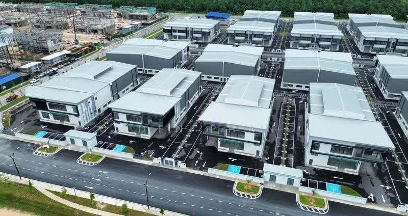 Factory for Rent in NCT Smart Industrial Park (Sepang) - Caden Phang - Exterior - PropertyGuru.com.my
