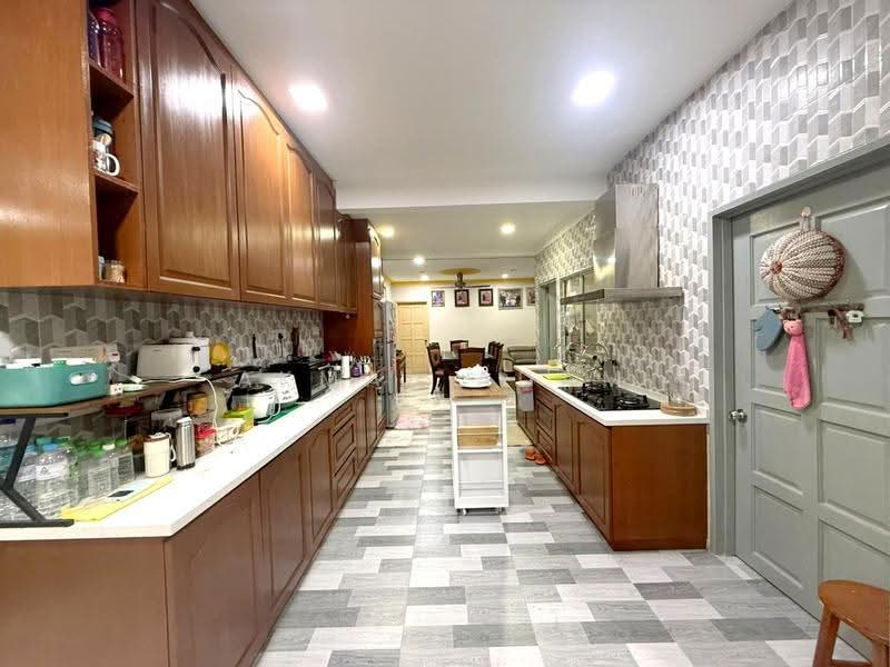 Kondominium untuk Dijual di Sri Mahligai Condominium & Townhouse - Akmal Adam - Kitchen - PropertyGuru.com.my