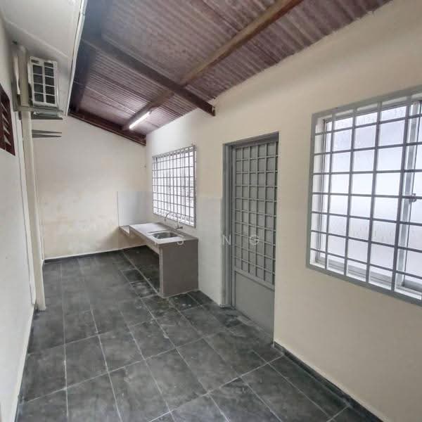 1-storey Terraced House for Sale in Taman Maju (Jasin) - Ys Ng - Interior - PropertyGuru.com.my