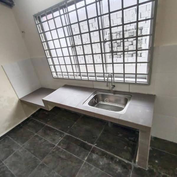 1-storey Terraced House for Sale in Taman Maju (Jasin) - Ys Ng - Kitchen - PropertyGuru.com.my