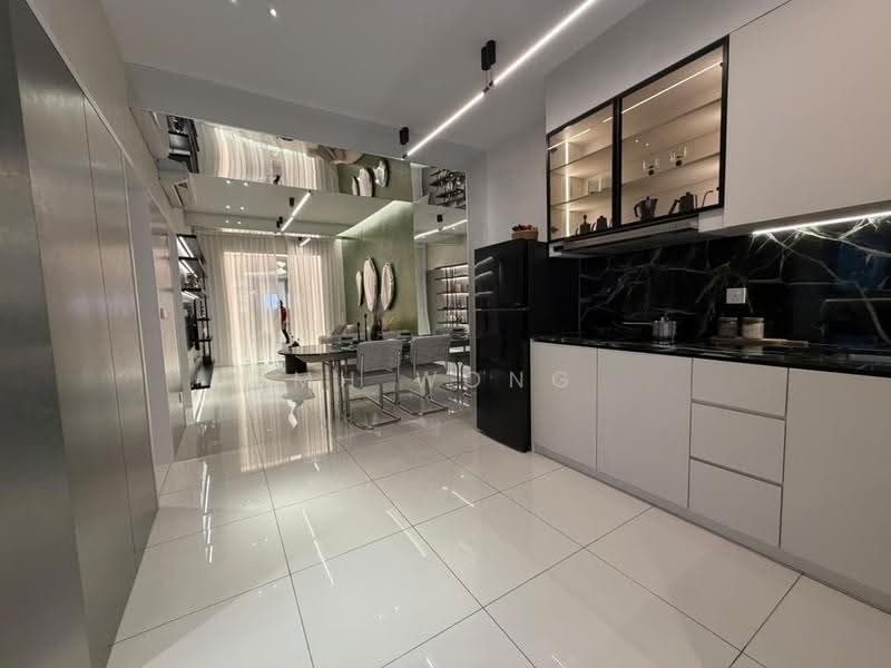 Kediaman Servis untuk Dijual di M Aurora - MH Wong - Kitchen - PropertyGuru.com.my