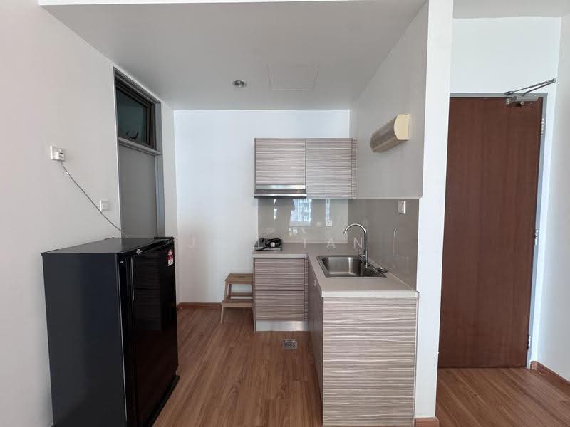 Condominium for Rent at PARC Regency (Residensi Masai) - Jill Tan - Kitchen - PropertyGuru.com.my