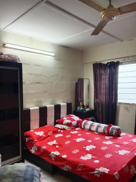 2-storey Terraced House for Sale in Taman Pakatan (Ipoh) - Kelly Tan - Bedroom - PropertyGuru.com.my