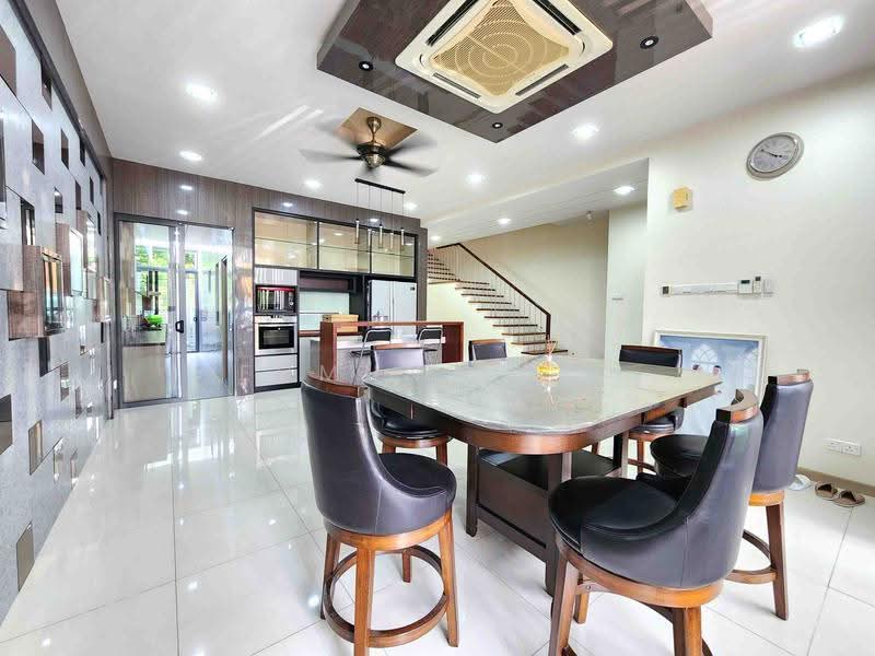 3-storey Terraced House for Sale in Lake Fields (Sungai Besi) - Edmund Lee - Dining Room - PropertyGuru.com.my