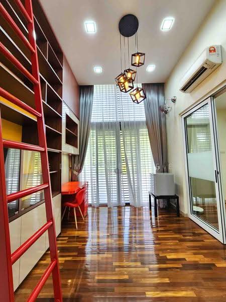 3-storey Terraced House for Sale in Lake Fields (Sungai Besi) - Edmund Lee - Study - PropertyGuru.com.my