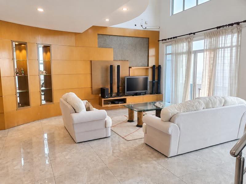 Pangsapuri untuk Disewa di Perling Apartment - NG ZEN XI - Living Room - PropertyGuru.com.my